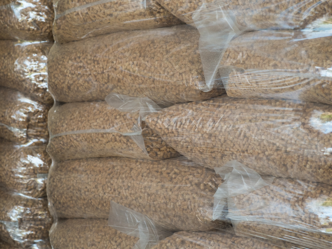 Pellets in Plastiksäcken