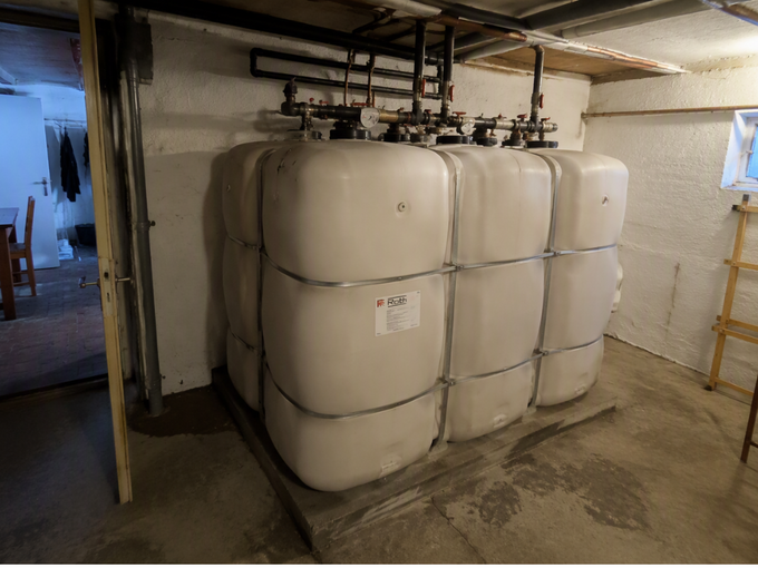 Heizöltank im Keller, Einfamilienhaus